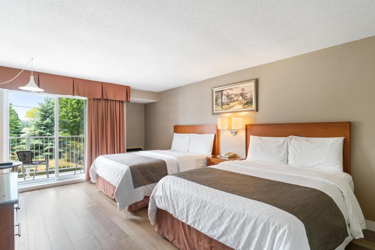 Hotel Bromont Exterior photo