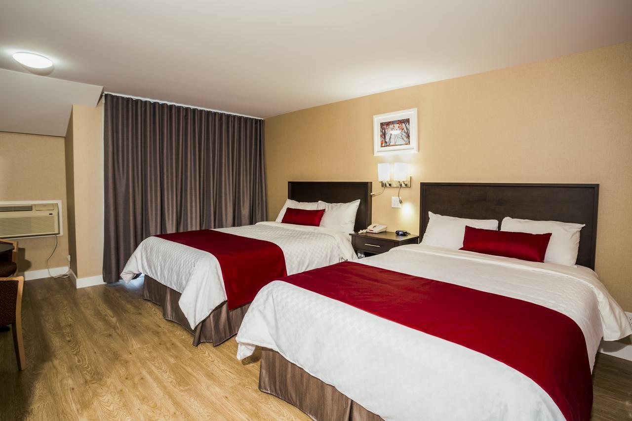 Hotel Bromont Exterior photo